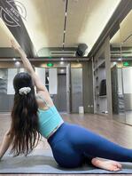 丈夫常年出差  一个人在家寂寞无聊 2