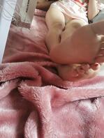 去媳妇，闺蜜房间玩，拍到她的内裤2