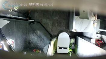 丈母娘上厕所偷拍的，大家觉得草着能舒服不