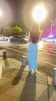 不是梨形身材、穿这样的衣服真的不好看哦、但是内裤印出来还是蛮性感的、