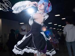 cos骚货，嘴小，舔着舒服，操着水多，高中生1