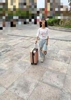 2原创、接到外甥女了,但是比我想象的还要吊儿郎当。。。太社会了简直0