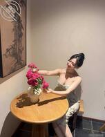 喜欢养花的美女2
