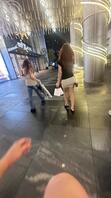街拍极品包臀短裙
