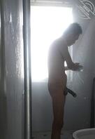 偷拍同事洗澡好大1