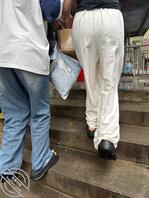 偷拍高中生美臀1