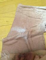 网友发骚自拍，小穴真嫩