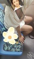 （原创依然是说明）有人说想看我妹妹的胸，正好之前拍过她穿低胸装0