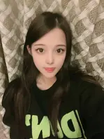 曝光台湾高二学生妹穿着校服跟自己的男友啪啪视频，建议加快两岸合一0