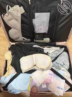 实习女大学生的行李箱?1