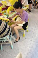 偷拍紫色韵味少妇1