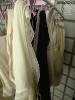 最近失业了，没地方住，今天晚上搬到妹妹家了，想操她怎么办，急0