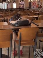 能看到什么颜色嘛抄底