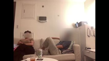 【100%真实】操爆刚还俗三个月的尼姑，尼姑素逼好吃！