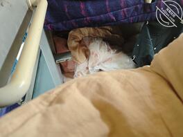 可惜拉帘了，本来想更一期偷拍女大的，很好的素材0