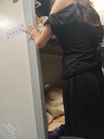 可惜拉帘了，本来想更一期偷拍女大的，很好的素材1