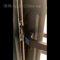 （原创）怨恨让我把魔爪伸向了母亲，愤怒的我将洗澡的老妈给强干了。