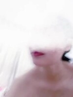 【奶味原创】微露脸视频！孕妈想挨操被射的满嘴都是！内含劲爆福利！