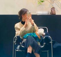 我终于又一个人在家里自由自在了