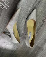 小姨美脚穿过的鞋子(附带几张美腿)0