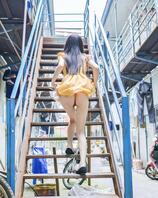 约的一个小姑娘 校园漏出 摄影 黄色裙子 看有喜欢的吗0