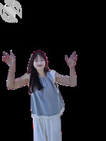 【真实偷拍亲妹妹】年纪轻轻穿这么紧身的裤子和勒的屁股鼓鼓的勾引男人吗？1