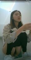 小姑娘长的真漂亮发到论坛这辈子万人观摩0