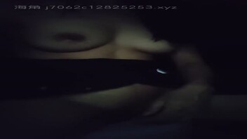 第五天露出，路灯下扣的嗷嗷叫，还是没有人强奸我