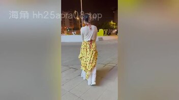 【奶气原创49】女儿被我当成狗一样调教，滴蜡，狗爬，假鸡巴插，喷水