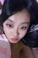 四川资阳雁江区高级职业中学【彭万珊】情窦初开，网上发骚找小哥哥聊骚发裸照和视频 雁江区职业中学彭万珊的黑料0