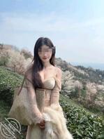 我有让别人操我的大奶子姐姐的癖好，不信你进来看看1
