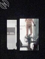 偷拍对面楼离异少妇，全裸出镜0