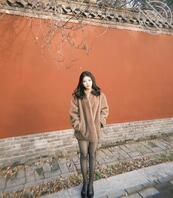 骚货母女，简直都是鸡巴套子，海友们想玩母女盖饭吗