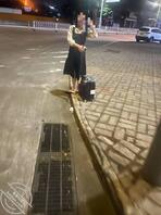 老弟我主打一手听劝，先把妹妹接回家。1