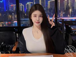 然然真是个小骚狗，巨嫩巨软