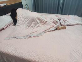 海角原创（8）终于在新家成功上垒嫂子，没想到是个白虎，淫水喷了一地0