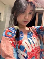 珠海女高刘晓蓝自爆挑战，求爸爸们粗口羞辱小母狗，认识的可以给操哦0