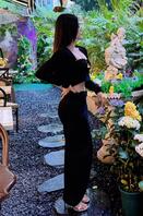 04年母狗女友丝袜脚足交