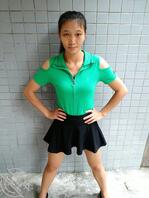 有没有帅哥帮我脱光衣服1