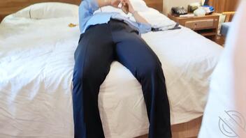 【原创视频】表姨被我操怀孕了,只好特地让她老公内射一下0