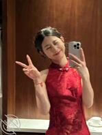 骚货，今天结婚，以前初中的时候随便能摸