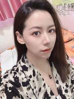 她真的好漂亮啊我的女神0