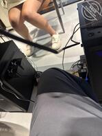 偷拍同事底裤 这个骚逼想开腿了2