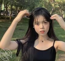 朋友圈的小母狗 天天发吊带 狠狠的羞辱她