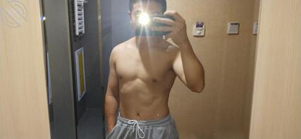 有没有喜欢年轻小伙的