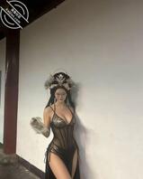 硬着鸡鸡陪我拍古装照，哥哥好辛苦 好心疼哥哥0