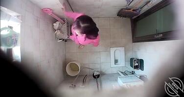 岳母丰满多姿，秀色可餐 1