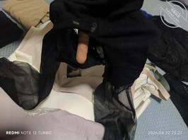 喜欢妹妹的丝袜内裤高跟鞋2