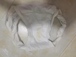 弟媳的骚味内内，怎么才能搞她0