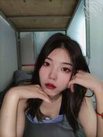 06女友开学在宿舍又发骚了，互换2